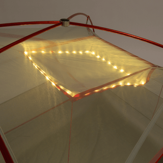 mtnGLO Tent Gear Loft Fixé au Plafond de la Tente Avec Lumières Allumées